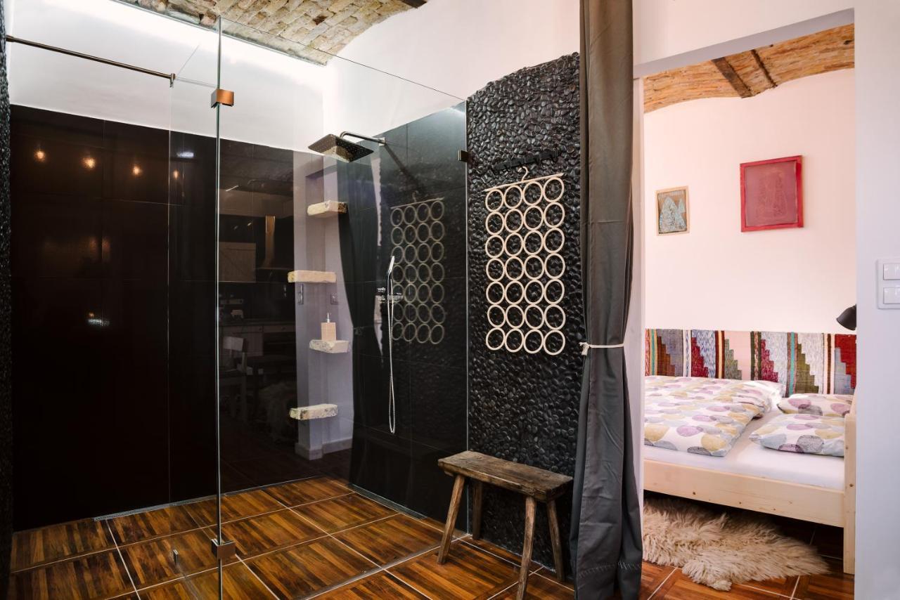 The Nest In Downtown Будапеща Екстериор снимка
